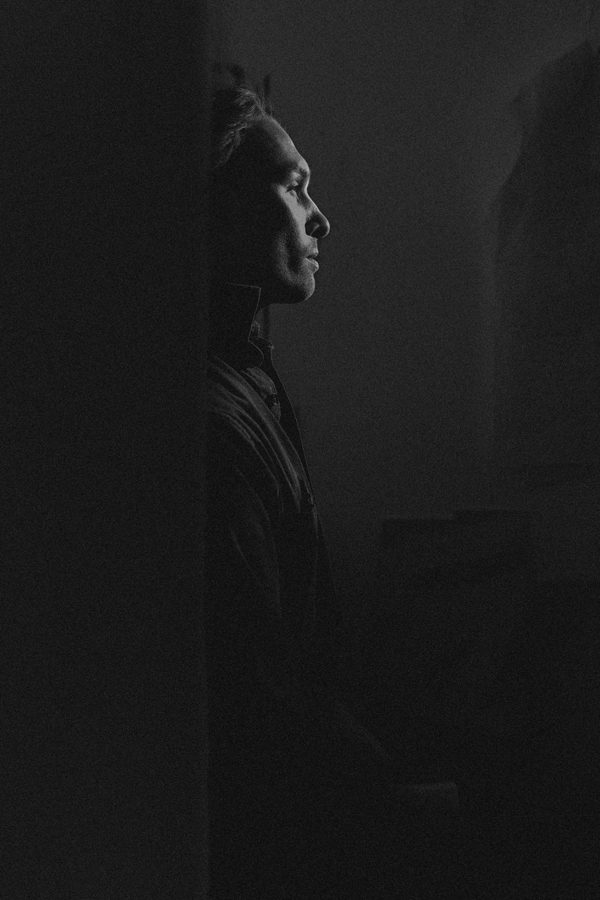 Portrait of sculptor and designer Isac Elam Kaid
